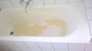 Bathtub Peeling Paint Bathroom Ideas regarding dimensions 1924 X 1080