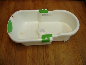 Safety 1st White Ba Bath Tub Condenses Enkore Kids intended for sizing 2048 X 1536