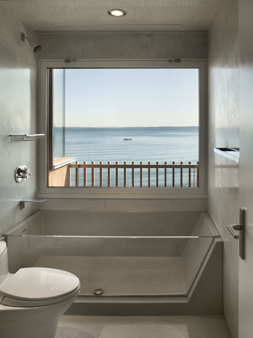 See Through Bath Bathroom Ocean Views Oceanfront Residence In for measurements 960 X 1280