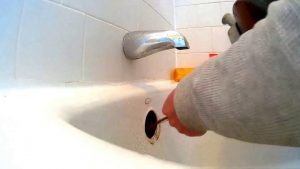 Unclog Bathroom Sink Drain Baking Soda Vinegar Modern Bathroom regarding dimensions 1280 X 720