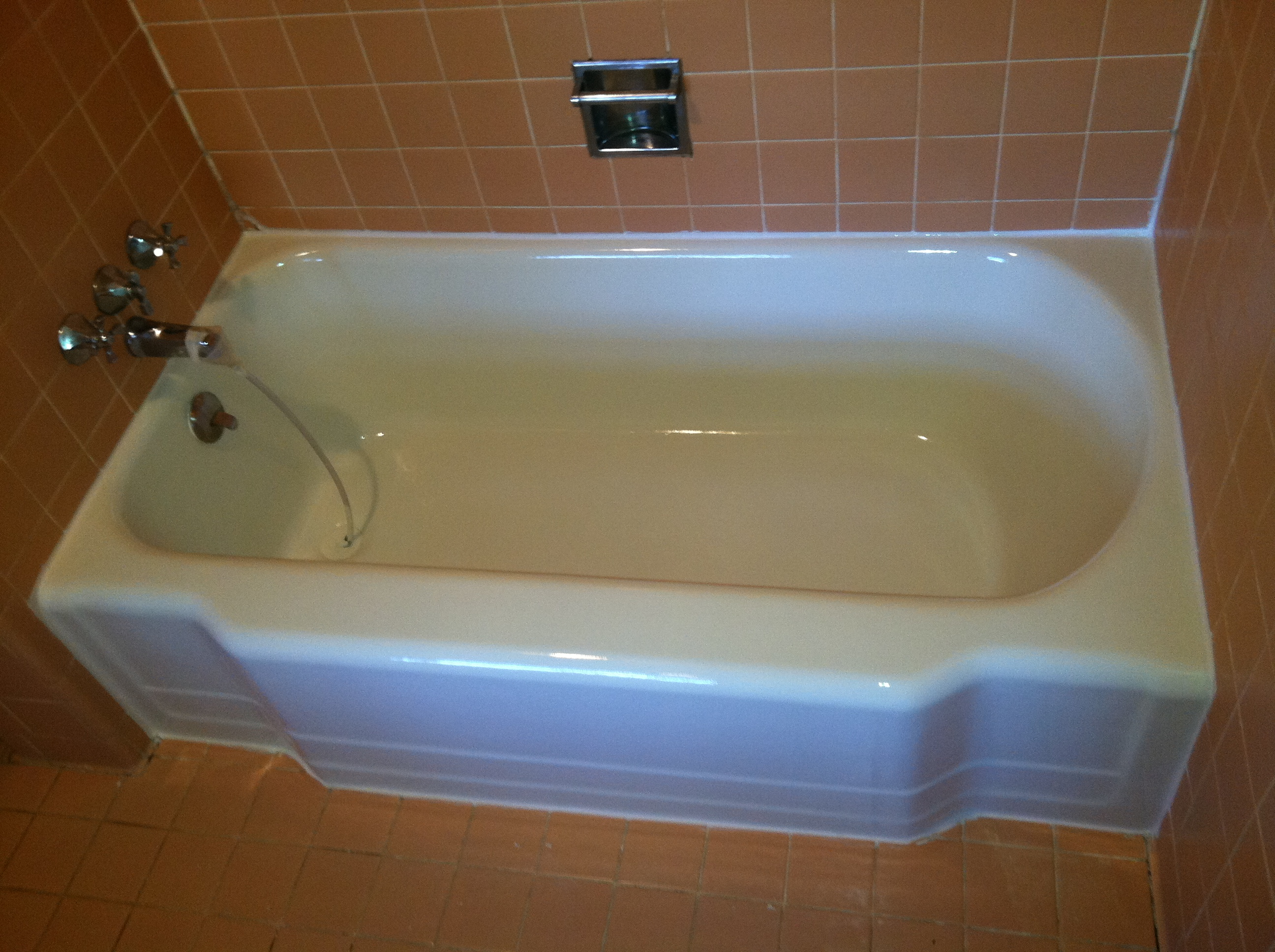 Welcome To Georgia Tub And Tile Refinishing with size 2592 X 1936